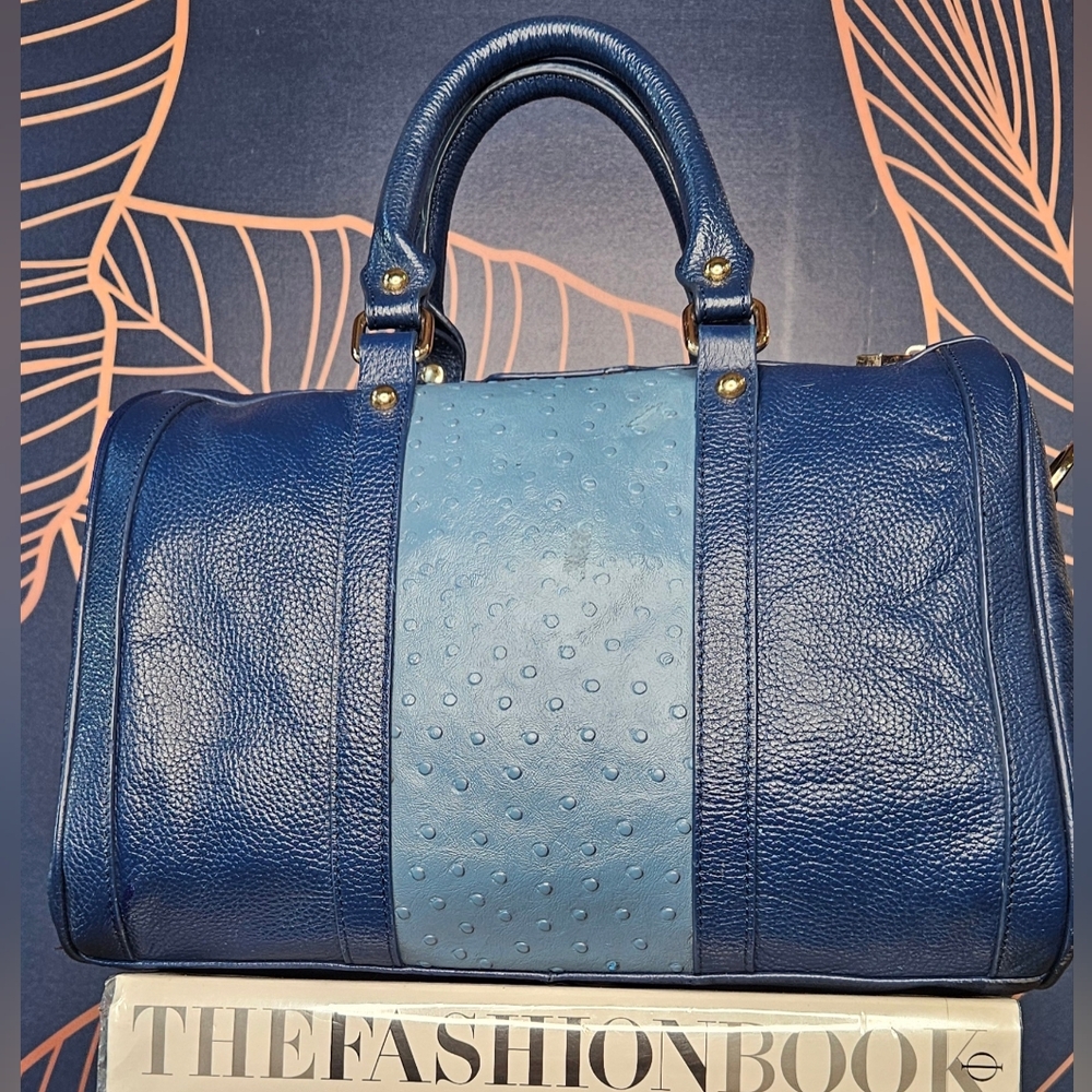 MAXINE COUTURE VINTAGE PEBBLED LEATHER DOCTOR HANDBAG